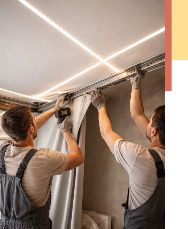 Монтаж натяжного потолка со световыми линиями в Северске от 1247 руб. | ОТДЕЛОЧНИК-Свк